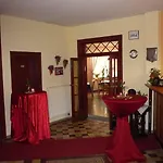 Hotel Logis Stadt Neustadt 4*