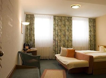 Stadt Neustadt 4*