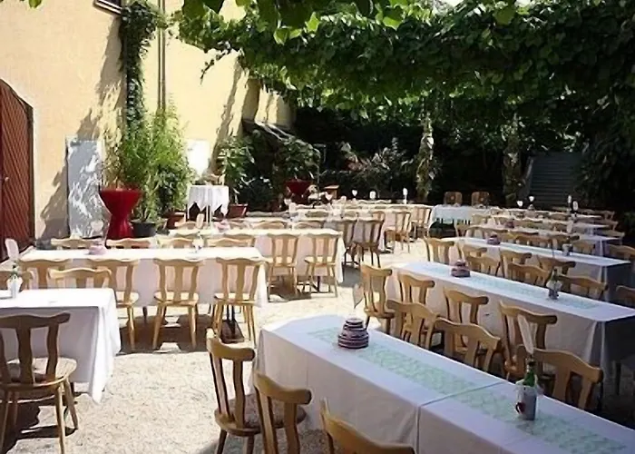 Logis Stadt Neustadt 4* Neustadt an der Orla